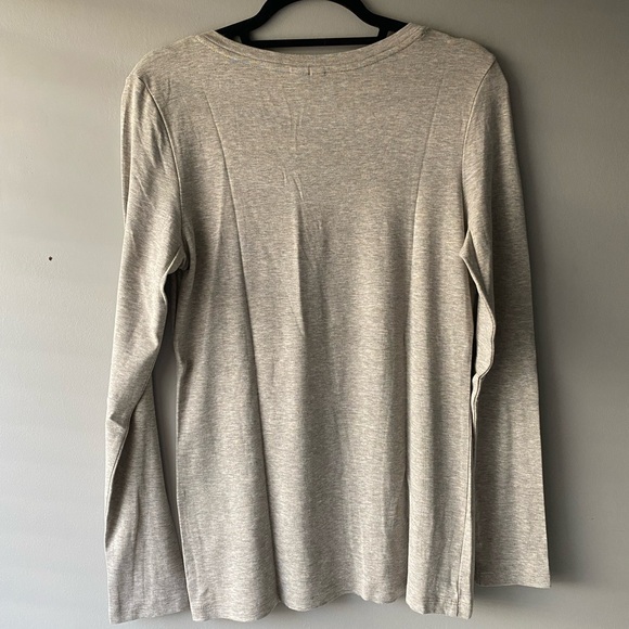 Cynthia Rowley | Women's V-Neck Long Sleeve Top - Picture 4 of 6